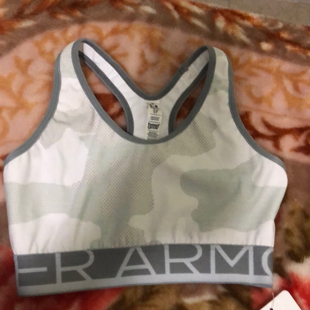 Under armor sports bra
